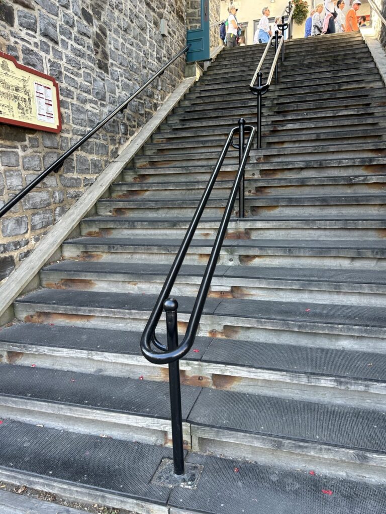 Escalier rue du Trésor