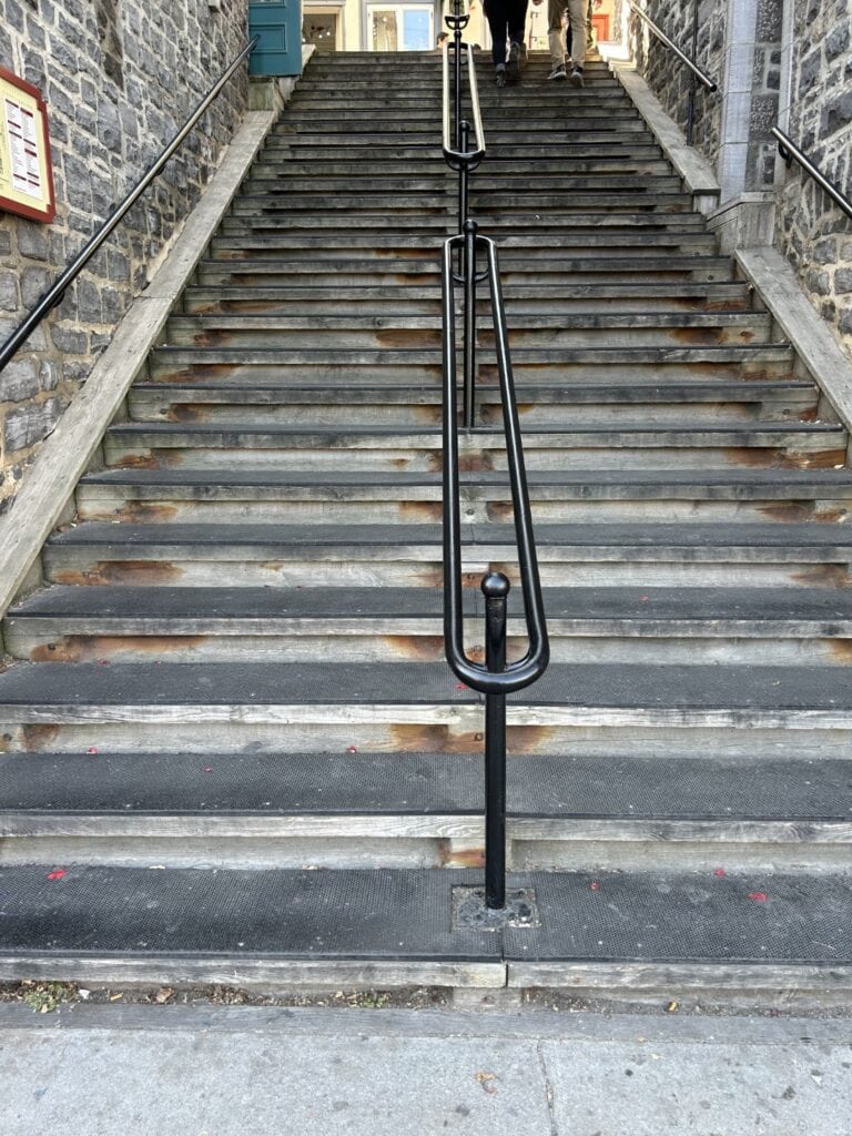 Escalier rue du Trésor